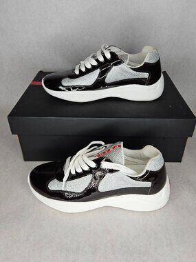 Prada Calzature Oumo Vernice Bike Shoes Sneakers Black and White UK Size 5